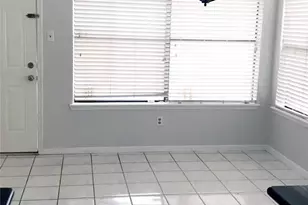 10118 Sageglow Dr, Houston, TX 77089 - Photo 5