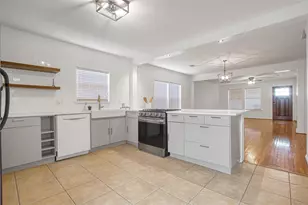 905 Kern St, Houston, TX 77009 - Photo 7