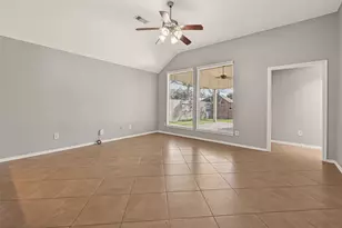 13406 Moonlit Lake Ln, Pearland, TX 77584 - Photo 11