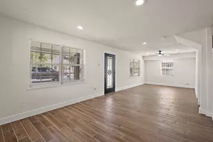 10106 Burman St, Houston, TX 77029 - Photo 3