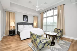 915 Asbury St, Houston, TX 77007 - Photo 27
