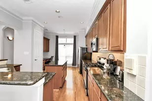 915 Asbury St, Houston, TX 77007 - Photo 19
