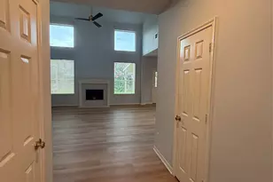 14202 Anson Grove Ln, Sugar Land, TX 77498 - Photo 5