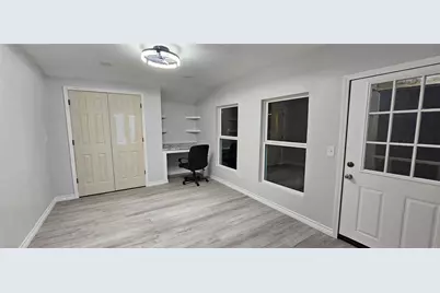 2634 Tidewater Drive, Houston, TX 77045 - Photo 9