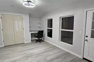 2634 Tidewater Dr, Houston, TX 77045 - Photo 9