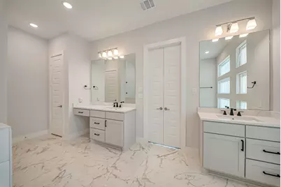 21330 Blue Wood Aster Court, Cypress, TX 77433 - Photo 17