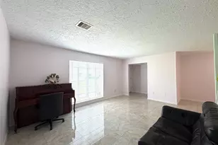 7214 Crownwest St, Houston, TX 77072 - Photo 7