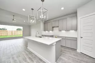 14830 Diamond Dove Ln, Houston, TX 77049 - Photo 11