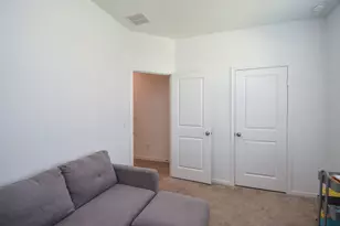 338 Paso Fino Dr, Alvin, TX 77511 - Photo 15