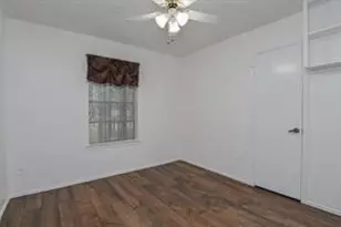 14107 Mary Sue Ct, Sugar Land, TX 77498 - Photo 23