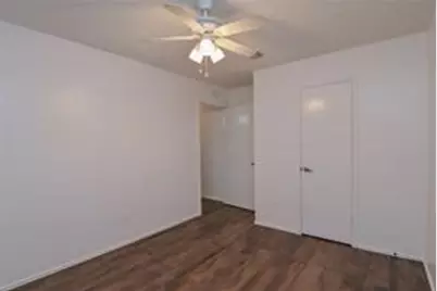 14107 Mary Sue Court, Sugar Land, TX 77498 - Photo 23