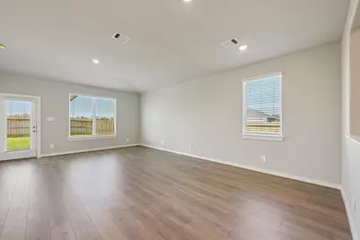 5117 Redbud Valley Drive, Pearland, TX 77584 - Photo 7