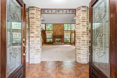 16 Terravale Court, The Woodlands, TX 77381 - Photo 5