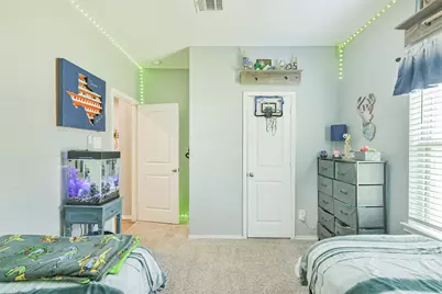 2819 N Colosseum Court, New Caney, TX 77357 - Photo 5