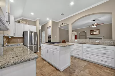 9118 Sunny Ridge Drive, Houston, TX 77095 - Photo 3