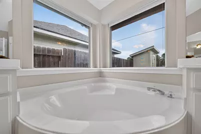 9118 Sunny Ridge Drive, Houston, TX 77095 - Photo 31