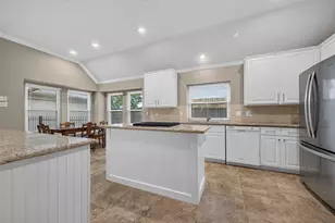 9118 Sunny Ridge Dr, Houston, TX 77095 - Photo 15