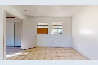 3826 Landa Lane, Houston, TX 77023 - Photo 17