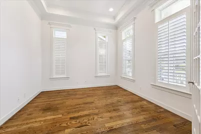 411 W 24th Street, Houston, TX 77008 - Photo 3