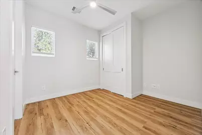 411 W 24th Street, Houston, TX 77008 - Photo 29
