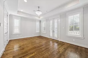 411 W 24th St, Houston, TX 77008 - Photo 17