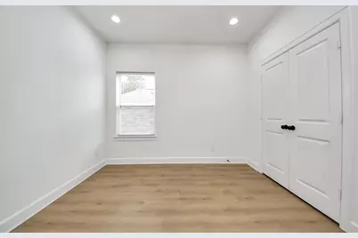 8324 Corinth Street, Houston, TX 77051 - Photo 19