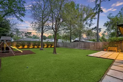 1260 Candlelight Lane, Houston, TX 77018 - Photo 9