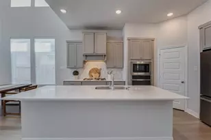 9426 Pilares Rdg Dr, Katy, TX 77494 - Photo 9