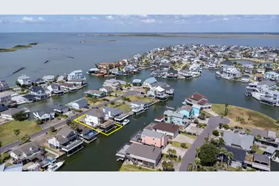 1414 Lotus Drive, Tiki Island, TX 77554 - Photo 7
