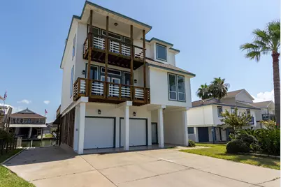 1414 Lotus Drive, Tiki Island, TX 77554 - Photo 3