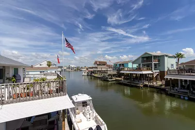 1414 Lotus Drive, Tiki Island, TX 77554 - Photo 41