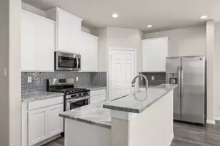 13416 Silver Egret Ln, Texas City, TX 77568 - Photo 9