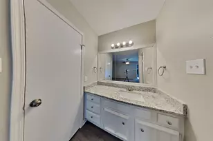 3114 River Valley Dr, Houston, TX 77339 - Photo 11