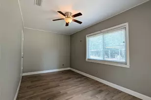 2535 Edgewood St, Liberty, TX 77575 - Photo 13