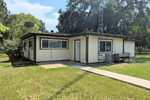 2535 Edgewood St, Liberty, TX 77575 - Photo 15