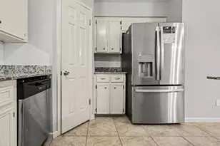 2714 Longleaf Pines Dr, Houston, TX 77339 - Photo 11