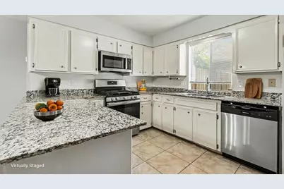 2714 Longleaf Pines Drive, Houston, TX 77339 - Photo 9
