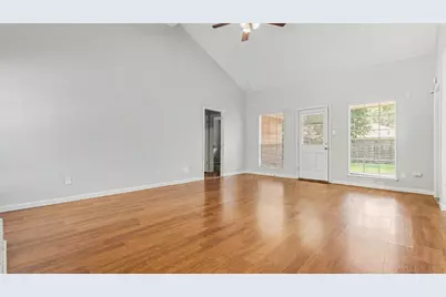 2714 Longleaf Pines Drive, Houston, TX 77339 - Photo 5