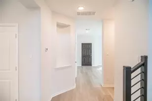 208 Cambria Green Ln, Katy, TX 77493 - Photo 9