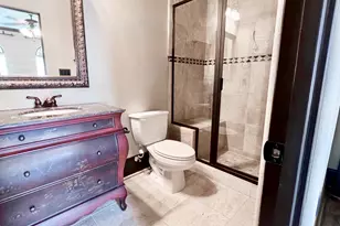 1241 W 24th St, Houston, TX 77008 - Photo 19