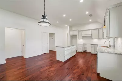 16366 Mellow Oaks Lane, Sugar Land, TX 77498 - Photo 11