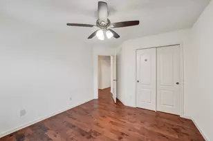 16366 Mellow Oaks Ln, Sugar Land, TX 77498 - Photo 23