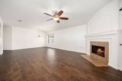 3012 Kings Isle Lane, Dickinson, TX 77539 - Photo 9