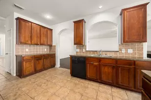 3012 Kings Isle Ln, Dickinson, TX 77539 - Photo 13