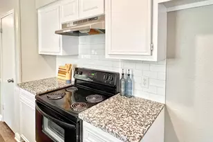 113 June Ct, Richwood, TX 77531 - Photo 15