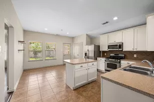 26131 Travis Brook Dr, Richmond, TX 77406 - Photo 11