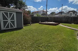 2306 Reinerman St, Houston, TX 77007 - Photo 27