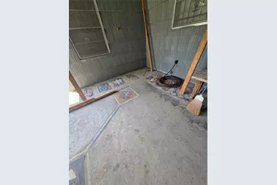 2306 Reinerman Street, Houston, TX 77007 - Photo 31