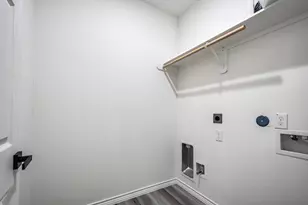 10391 Woodhill Spa Ln, Cleveland, TX 77327 - Photo 23