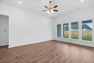 216 Sandhill Grv Trl, Waller, TX 77484 - Photo 9